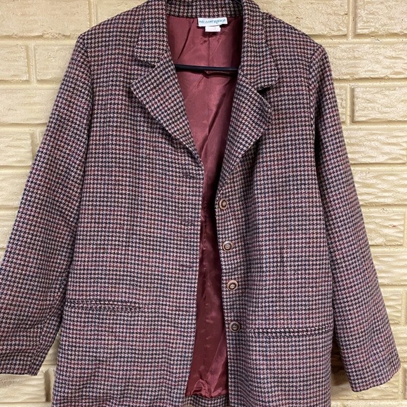 Willow Ridge Jackets & Blazers - Vintage Willow Ridge Maroon/Brown Blazer Sz 10